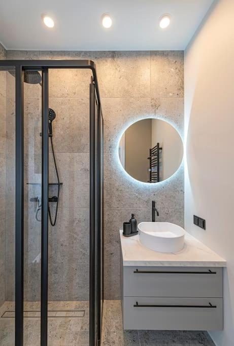 Lovely 1Bd Central Apartment By Hostlovers Каунас Экстерьер фото
